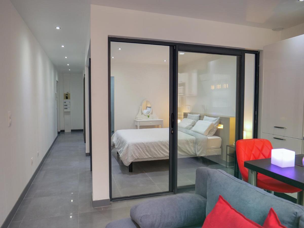 Le Drouhouse + Parking Privé Apartamento